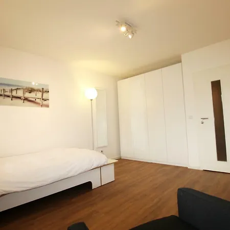 Veyo * Dusseldorf